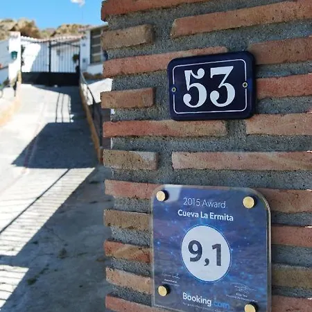 Cueva La Ermita *