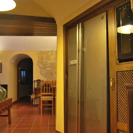 Cueva La Ermita Casa de Férias Guadix